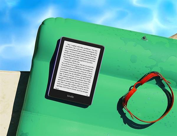 eBookReader Paperwhite 5 - 2021 ebogslæser eBook reader IPX8 vandtæt vandsplask water spray waterproof